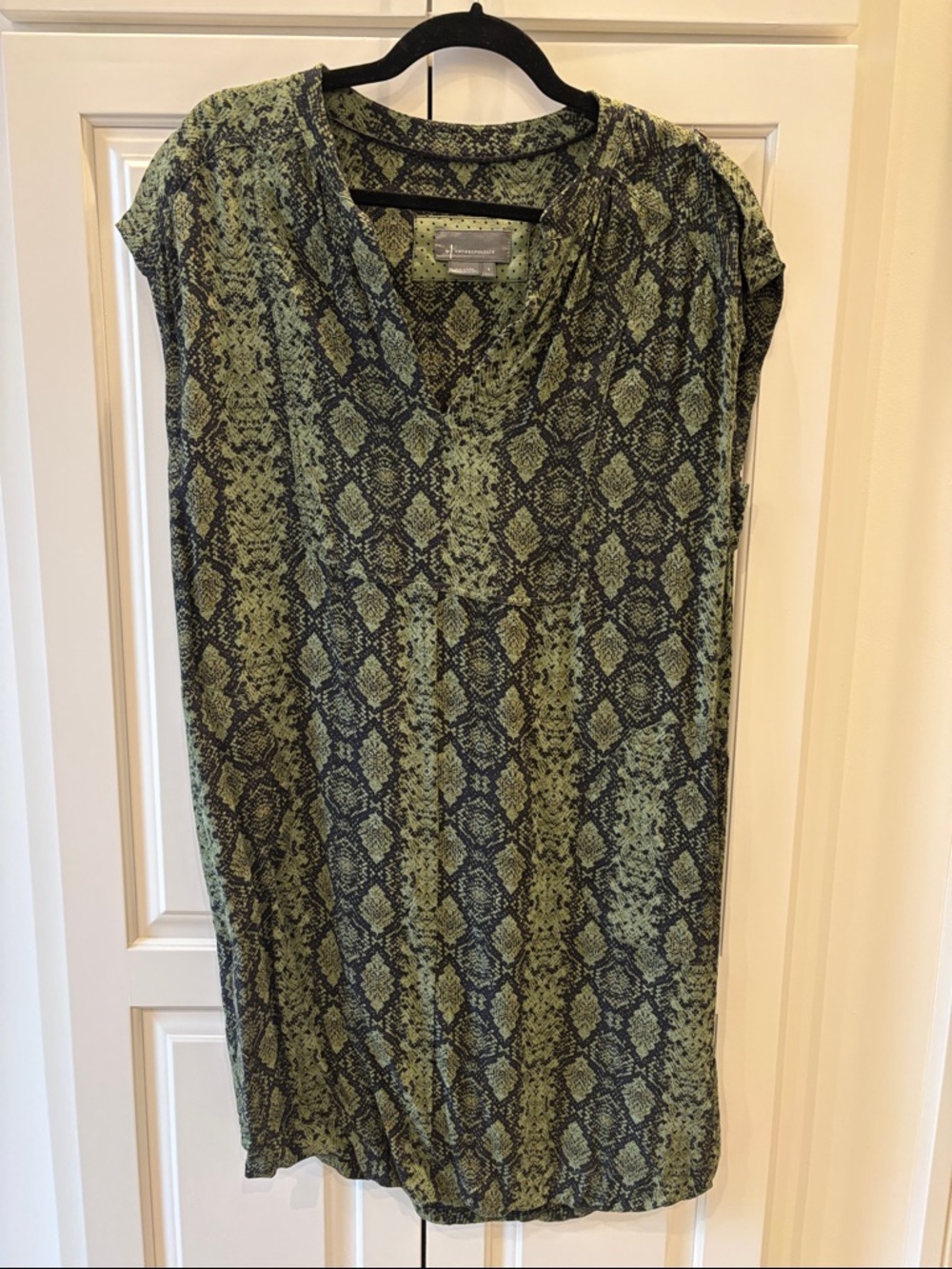 Anthropologie Green and Black Snake Print Shift Dress